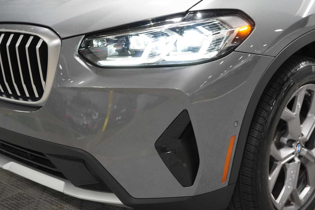 صورة 7 لـ 2023 BMW X3 XDRIVE30I