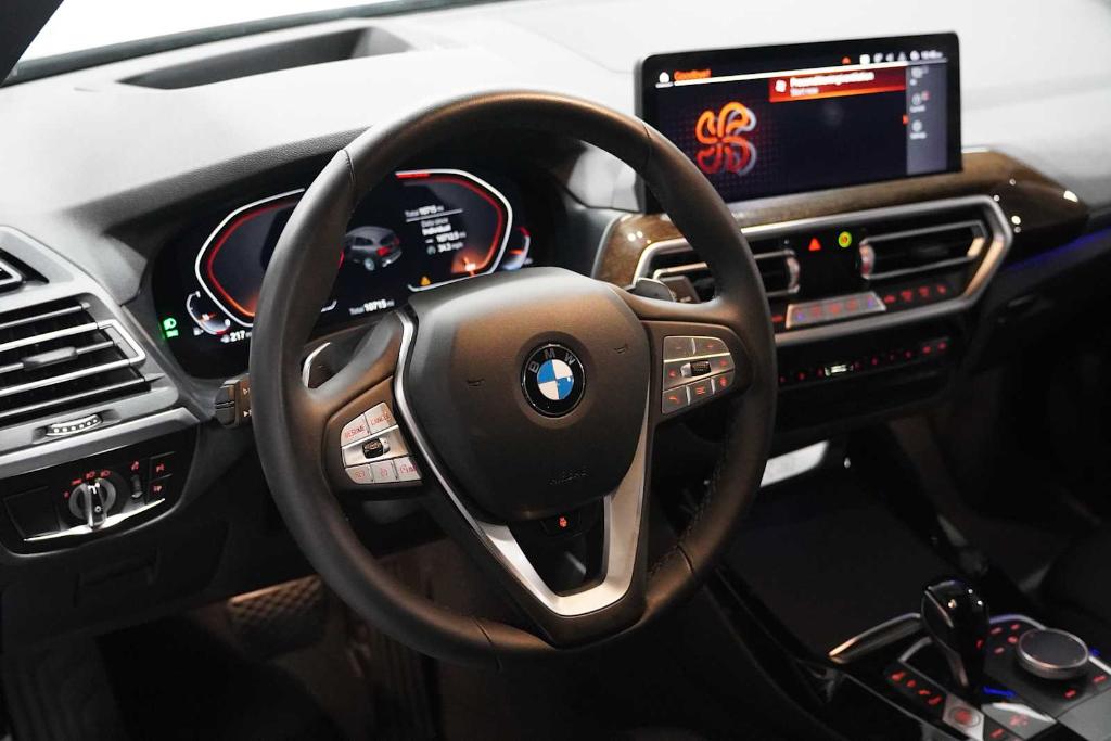 صورة 10 لـ 2023 BMW X3 XDRIVE30I