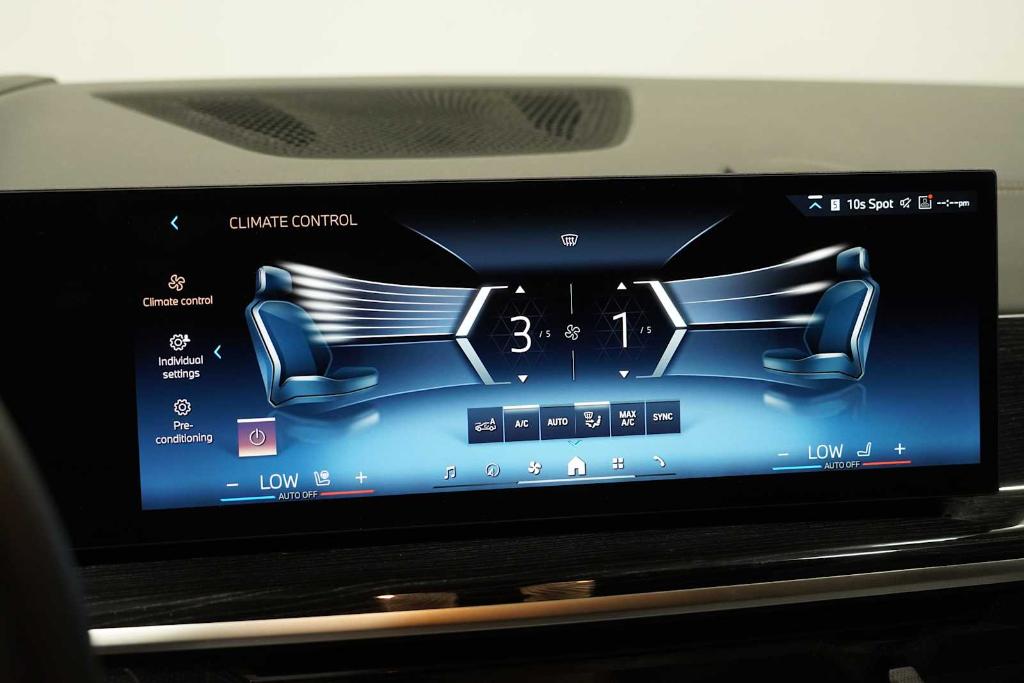 2026 BMW X7 XDRIVE40I — миниатюра 16
