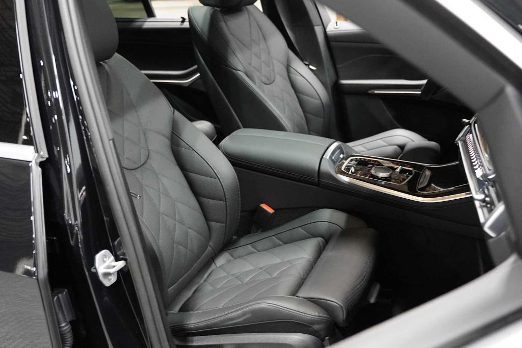 2025 BMW X5 PHEV XDRIVE50E 照片 10