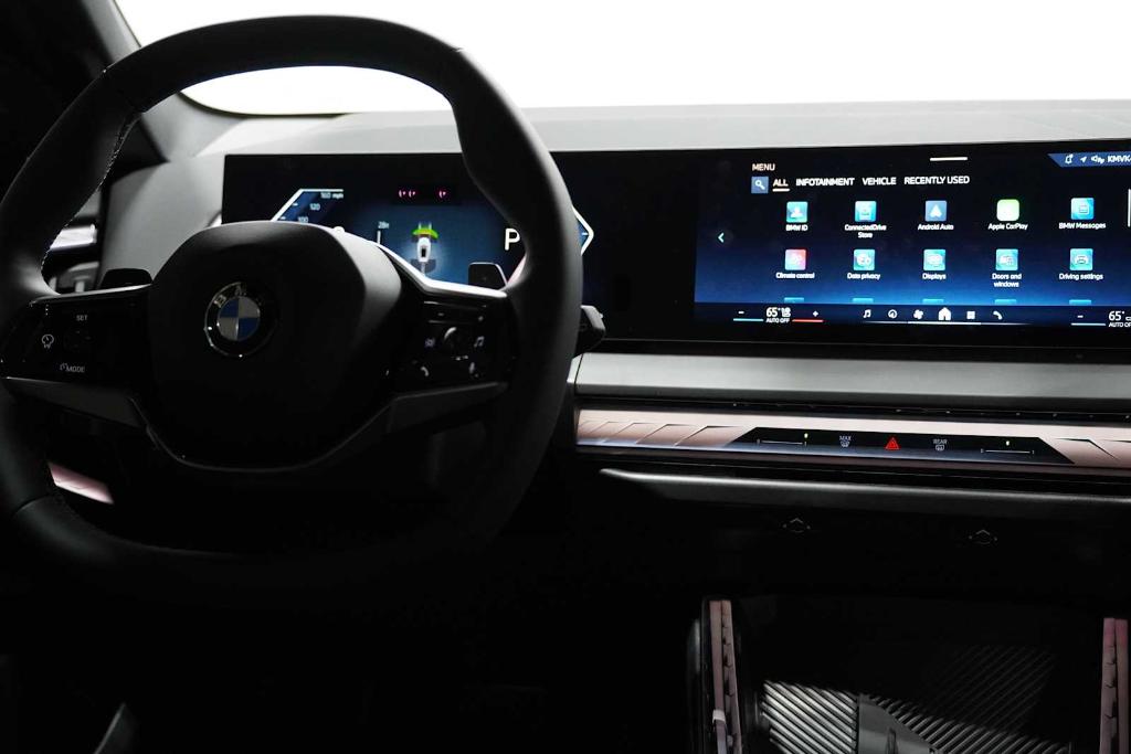 صورة 10 لـ 2026 BMW X3 30 XDRIVE
