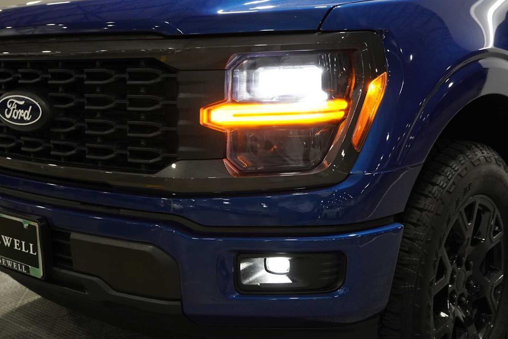 FORD F-150 STX - 8