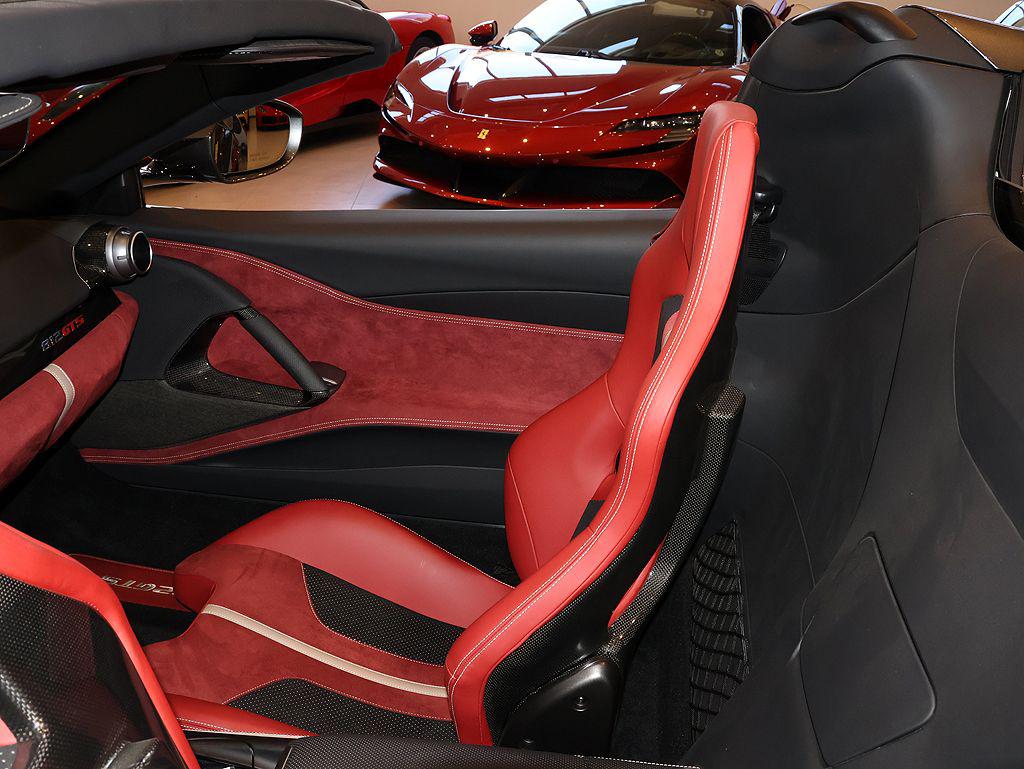 2021 Ferrari 812 GTS — миниатюра 41