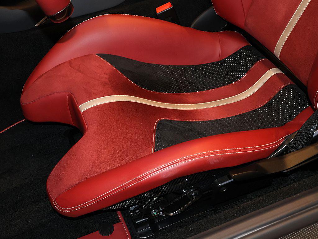2021 Ferrari 812 GTS — миниатюра 75