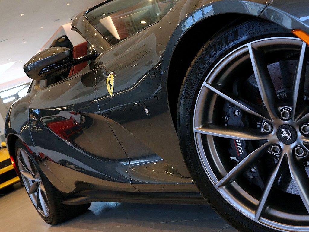 2021 Ferrari 812 GTS — миниатюра 9