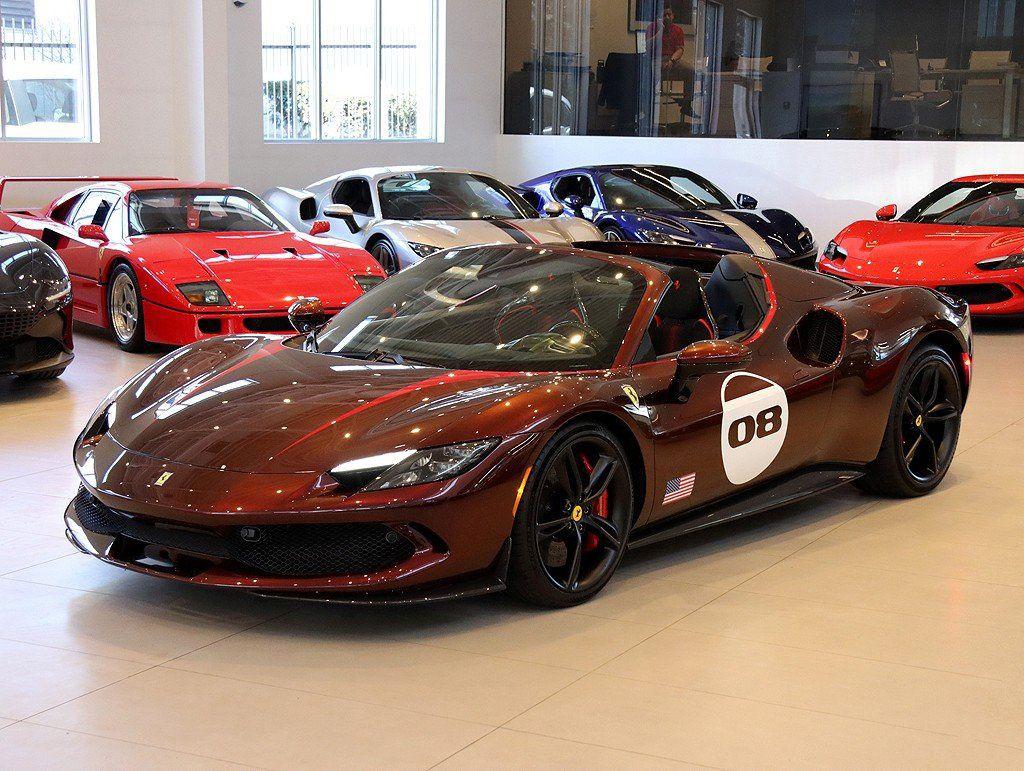 صورة مصغرة 33 لـ 2023 Ferrari 296 GTS