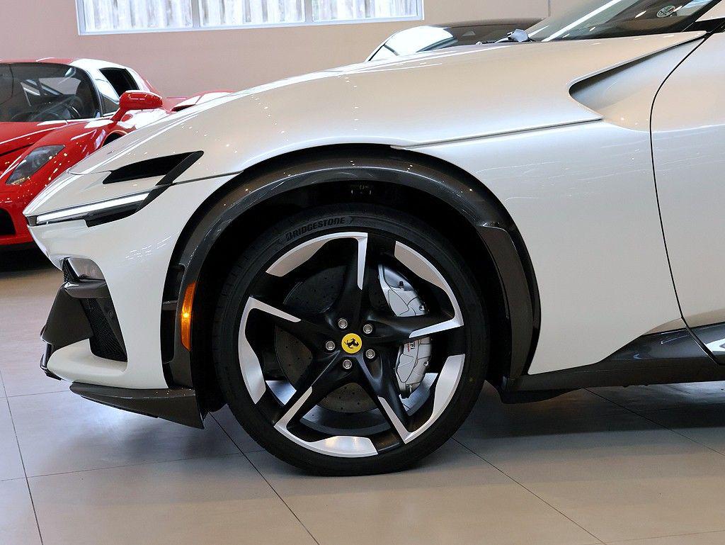 2025 Ferrari PUROSANGUE BASE thumbnail 89