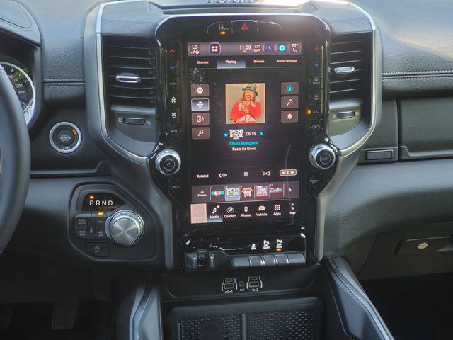 صورة مصغرة 27 لـ 2026 RAM 1500 LARAMIE