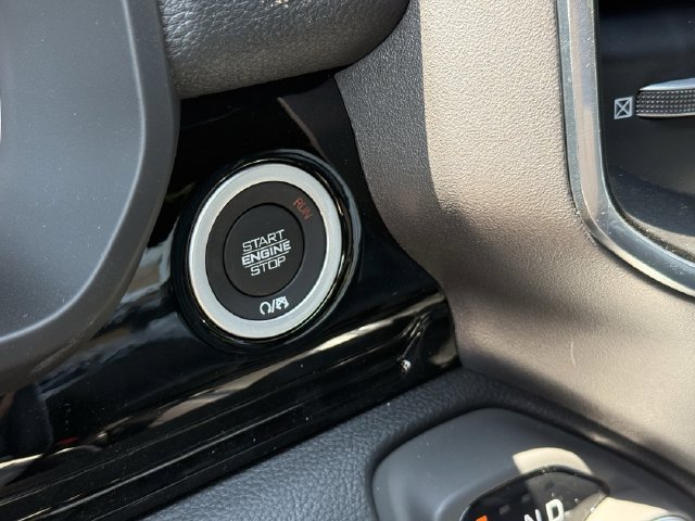 2026 RAM 1500 LARAMIE 缩略图 15