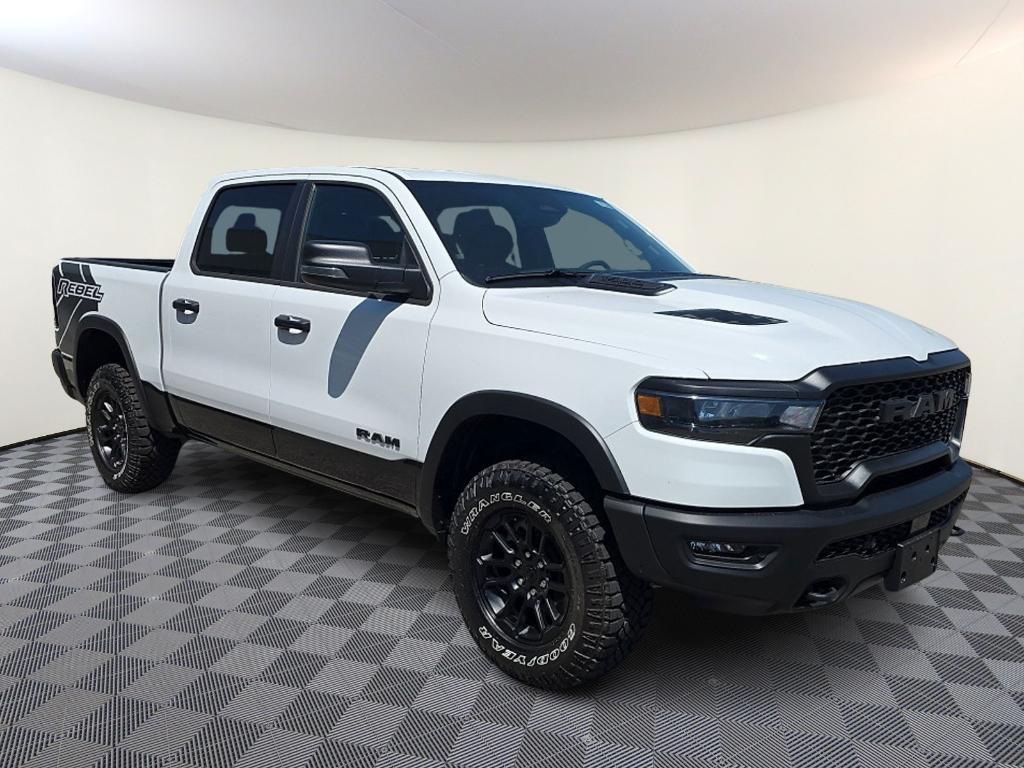 2026 RAM 1500 REBEL 照片 4