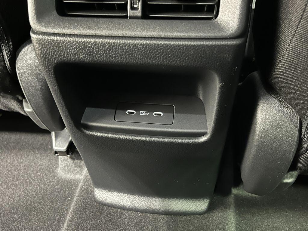صورة مصغرة 25 لـ 2026 Honda CR-V EX