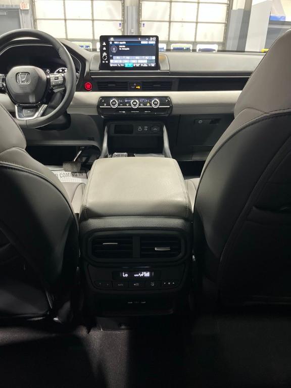 2025 Honda PILOT TOURING 缩略图 32