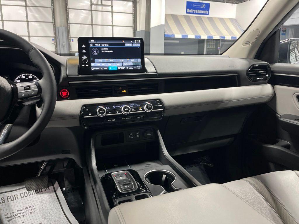 2025 Honda PILOT TOURING 缩略图 23