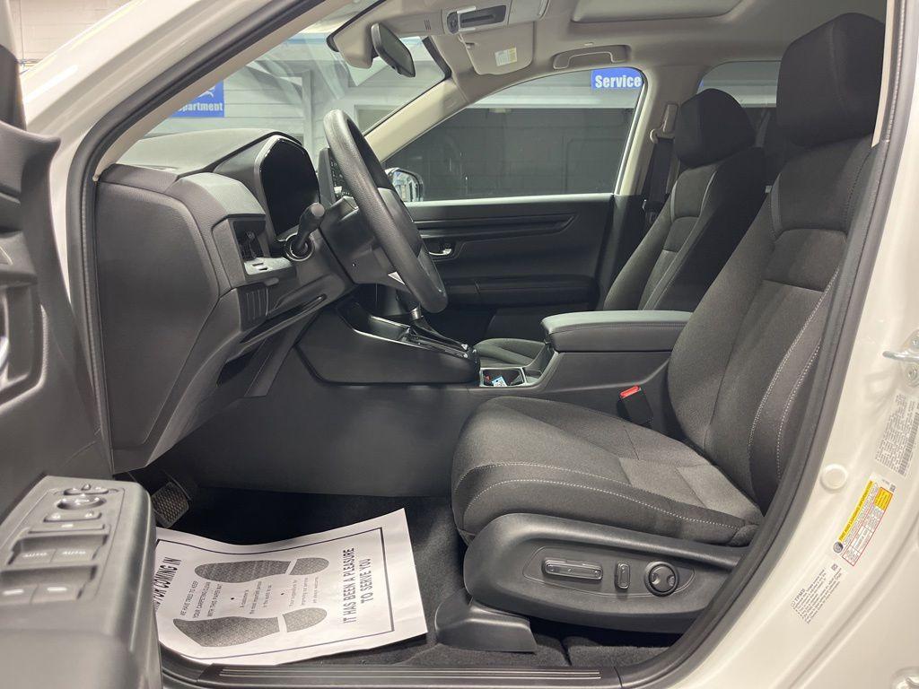 2026 Honda CR-V EX thumbnail 11