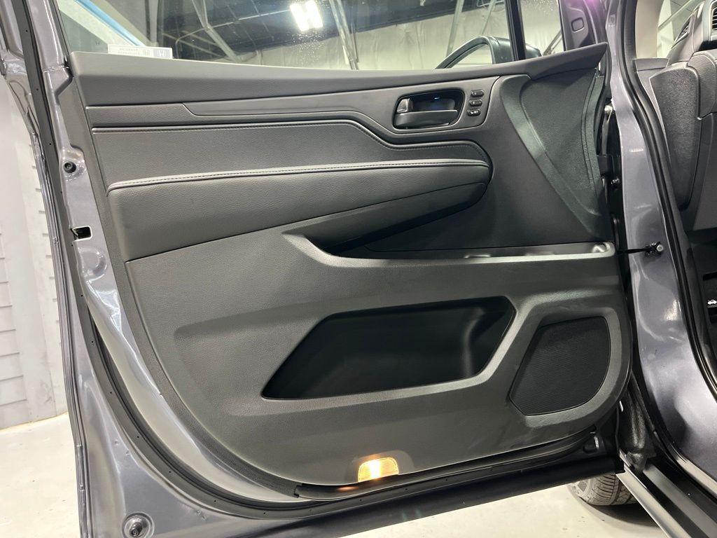 صورة 10 لـ 2026 Honda ODYSSEY EX-L