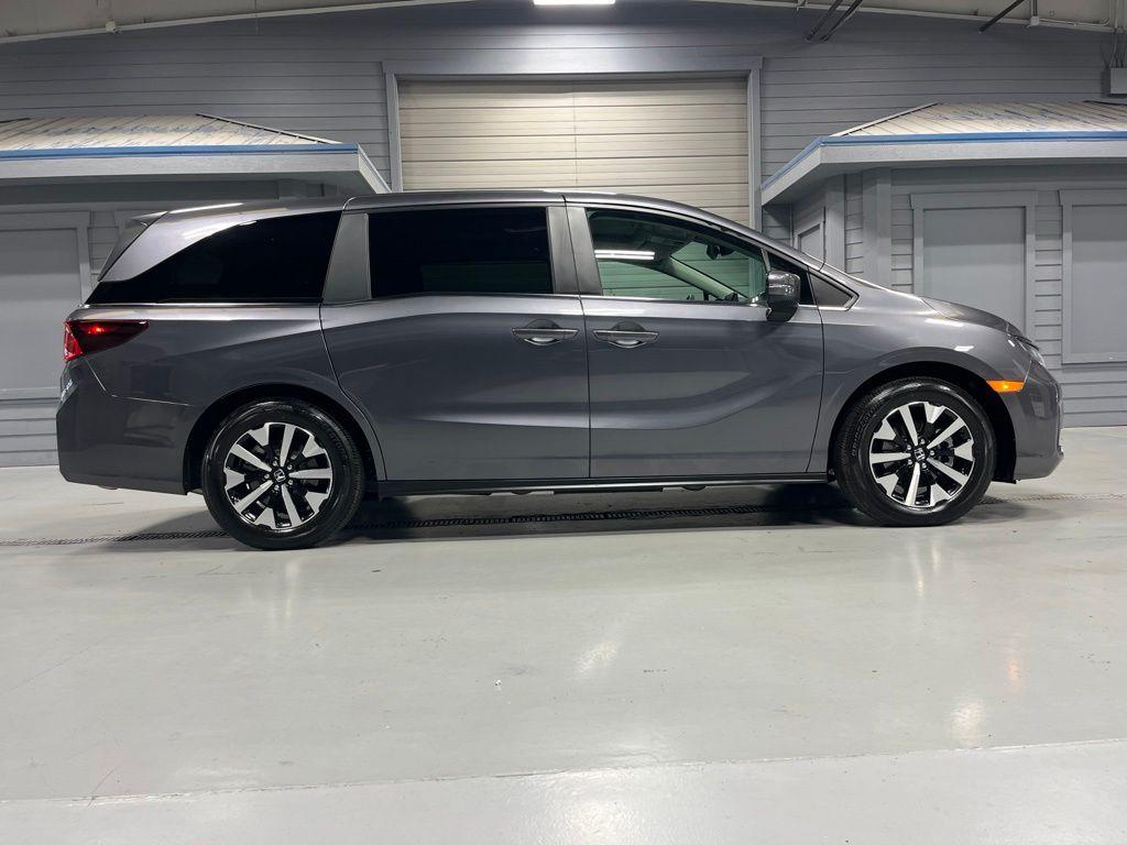 صورة 8 لـ 2026 Honda ODYSSEY EX-L