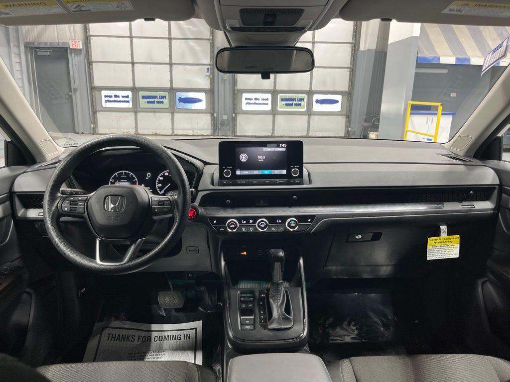 2025 Honda CR-V EX — миниатюра 26