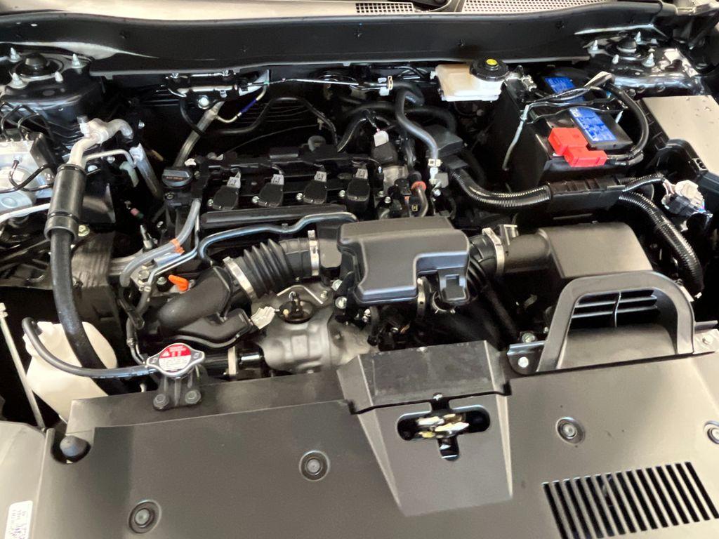 صورة مصغرة 11 لـ 2026 Honda CR-V EX