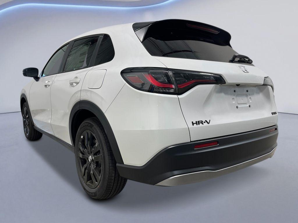 صورة 3 لـ 2027 Honda HR-V SPORT