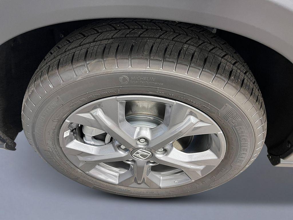 2027 Honda HR-V LX photo 10