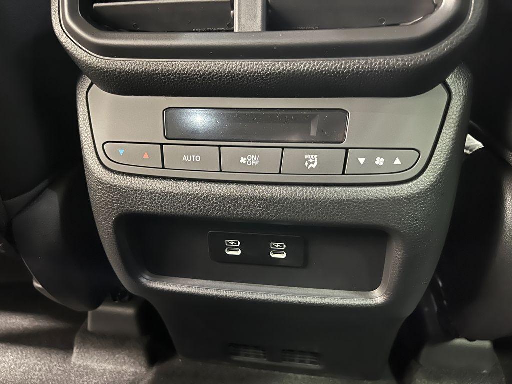 2026 Honda PILOT TOURING — миниатюра 22