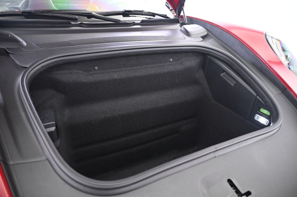 صورة مصغرة 18 لـ 2025 Porsche 911 CARRERA GTS