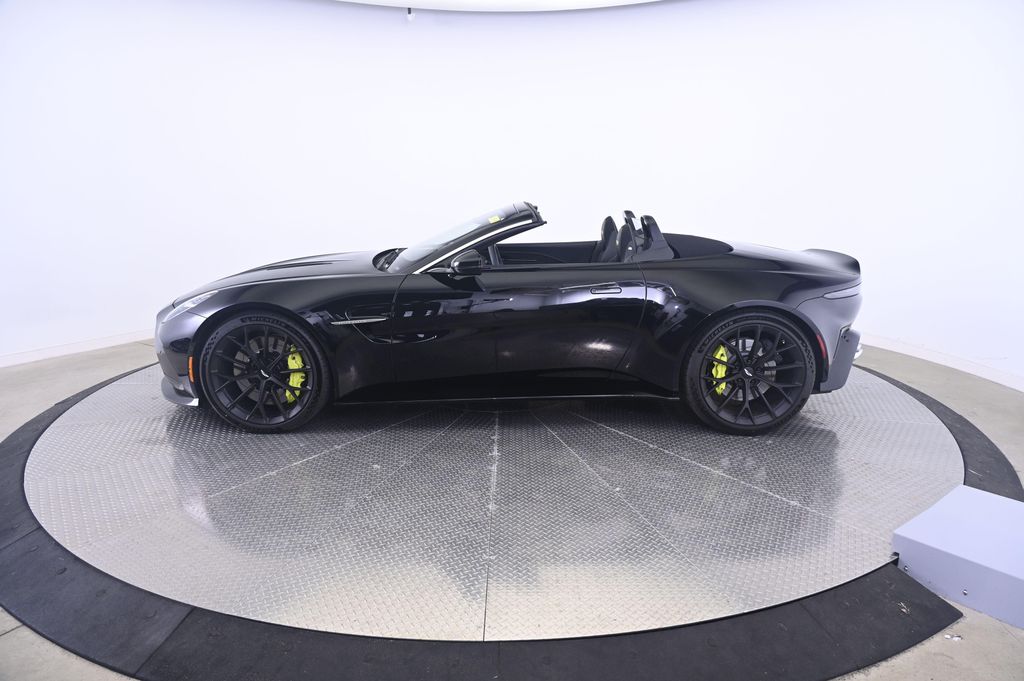 صورة 2 لـ 2026 Aston Martin VANTAGE ROADSTER