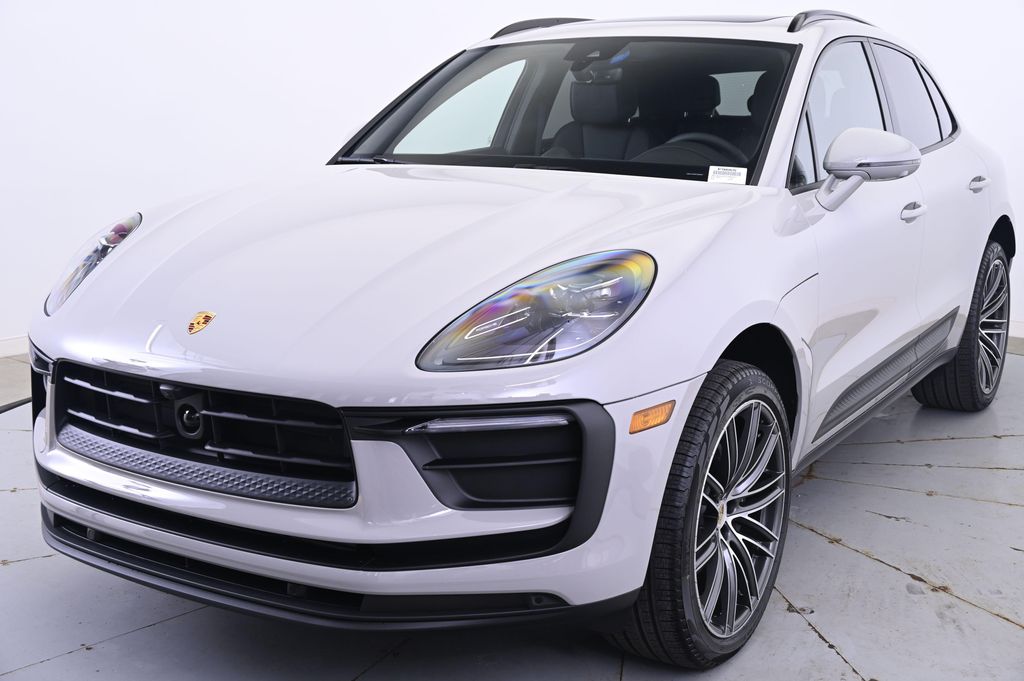 New 2026 Porsche Macan Macan