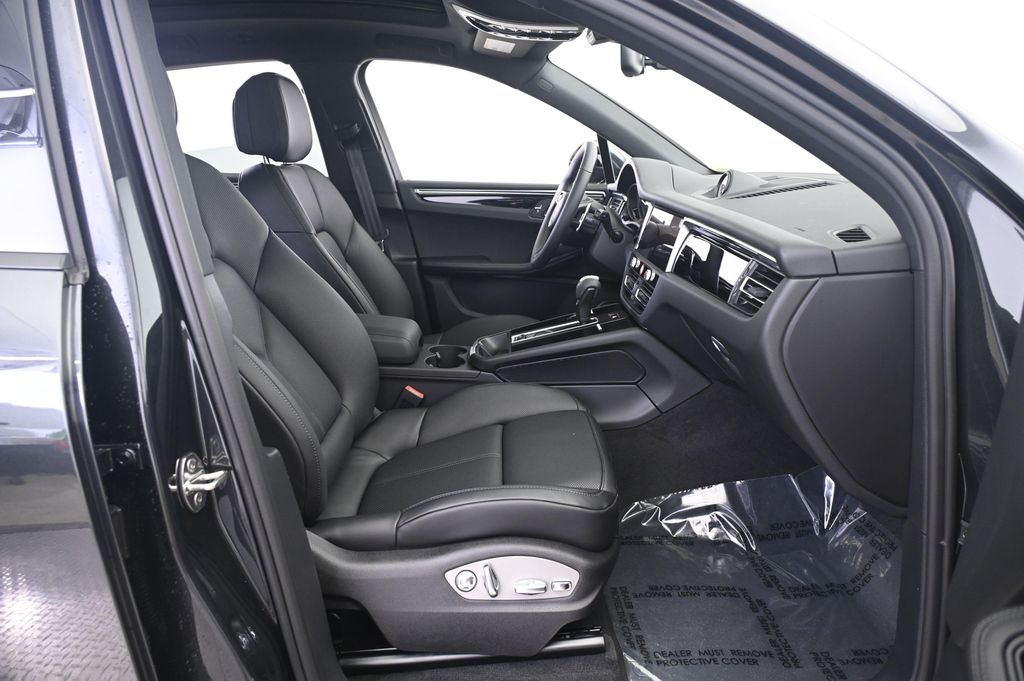 صورة مصغرة 23 لـ 2026 Porsche MACAN