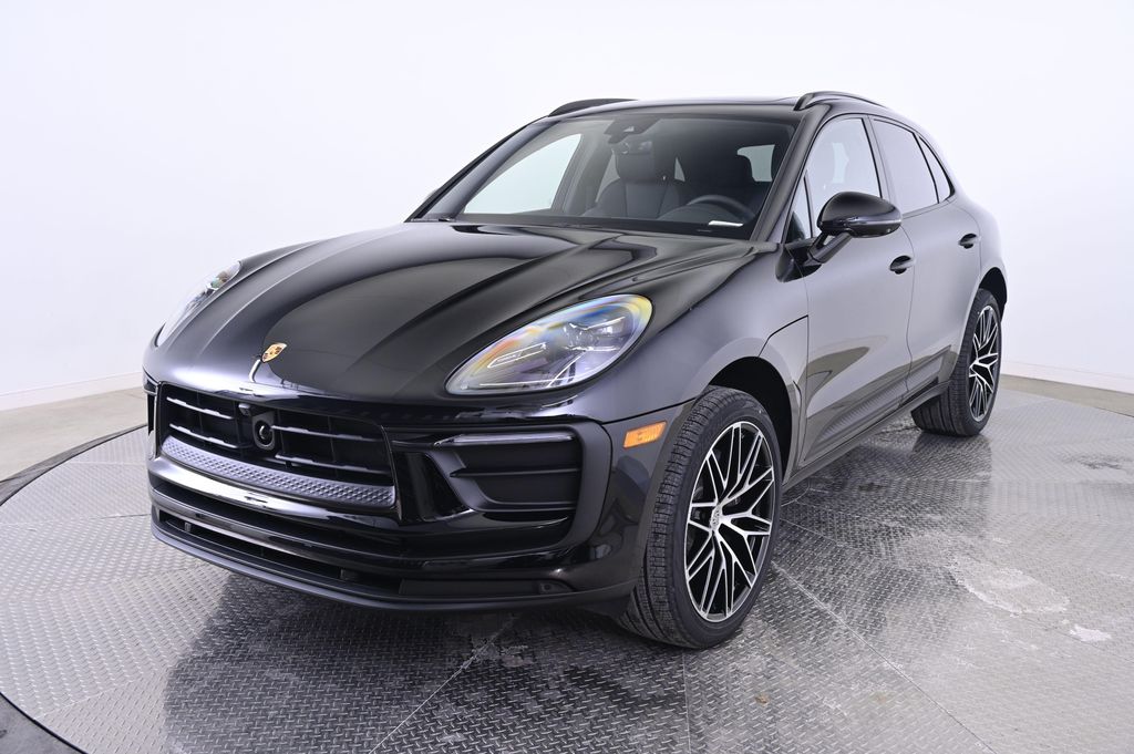New 2026 Porsche Macan Macan