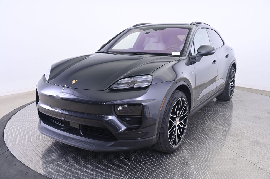 New 2026 Porsche Macan Macan Electric 4