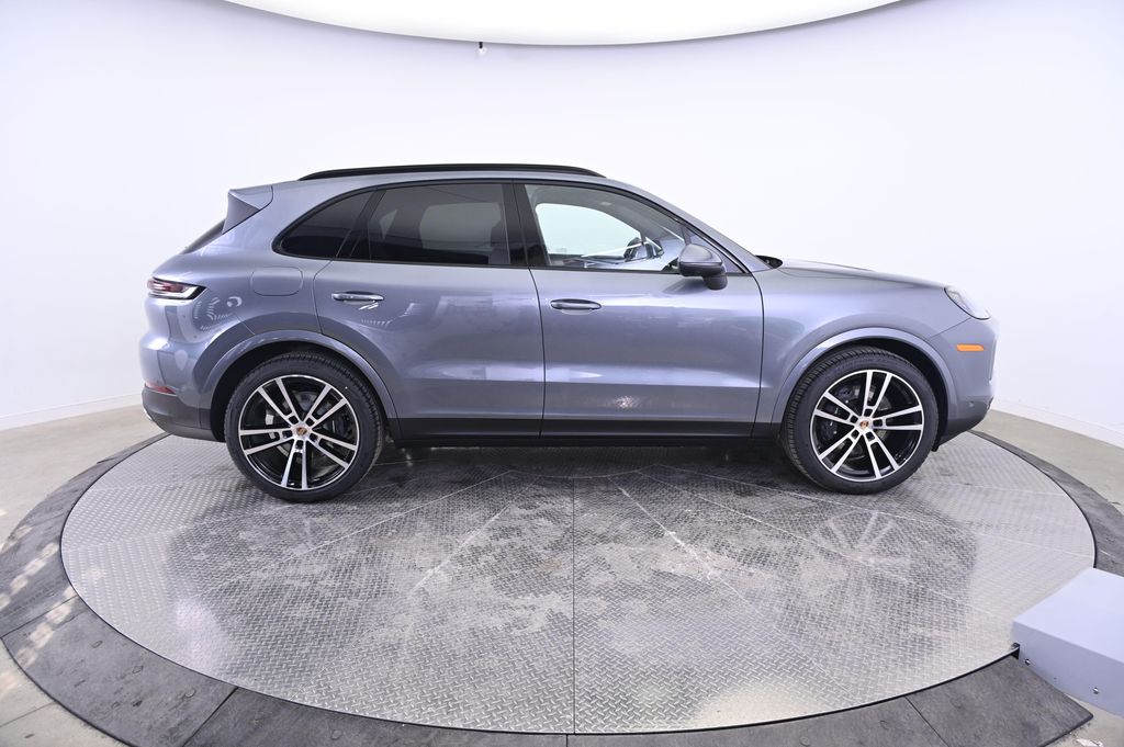 PORSCHE CAYENNE - 8