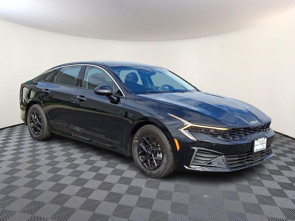 New 2026 Kia K5 LXS