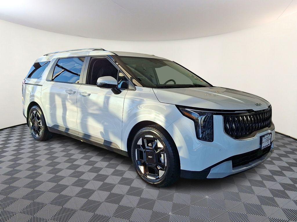 New 2026 Kia Carnival EX