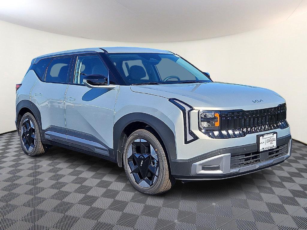 New 2027 Kia Seltos S