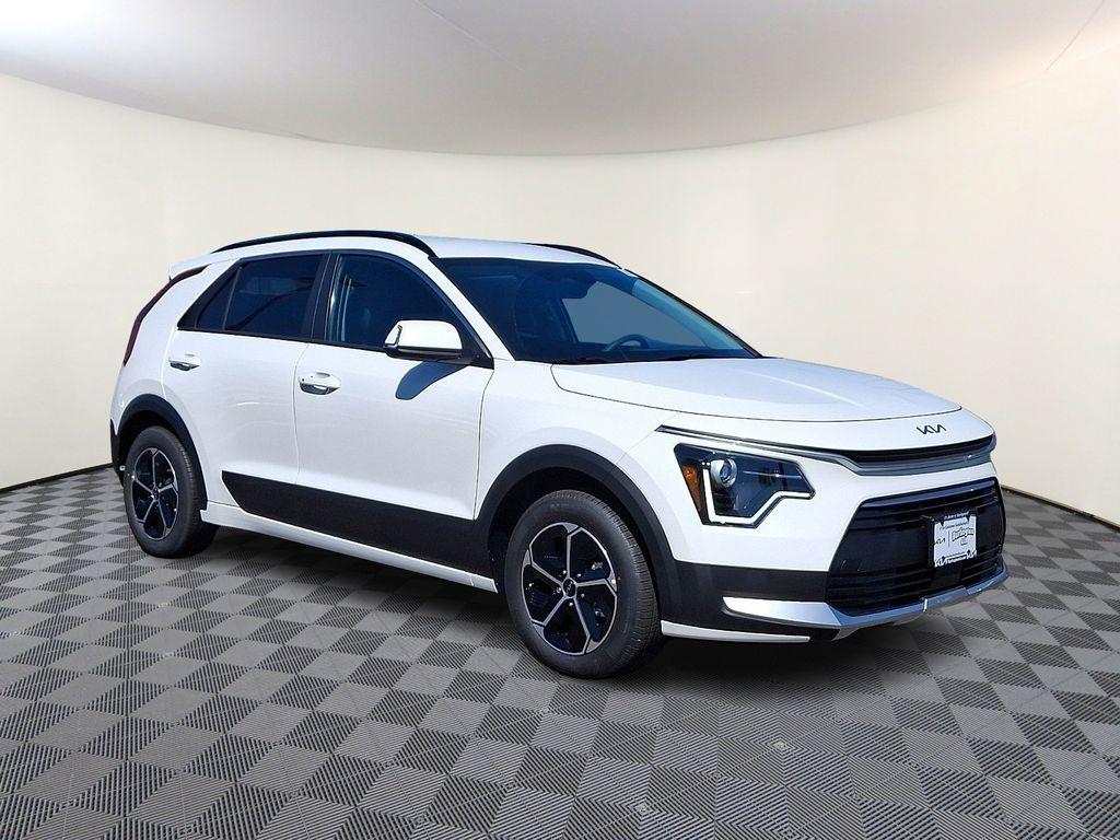 New 2026 Kia Niro EX