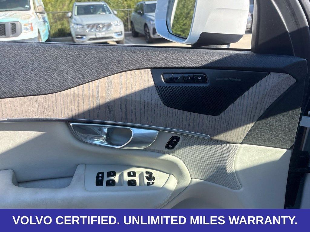 2024 Volvo XC90 B5 PLUS — миниатюра 18