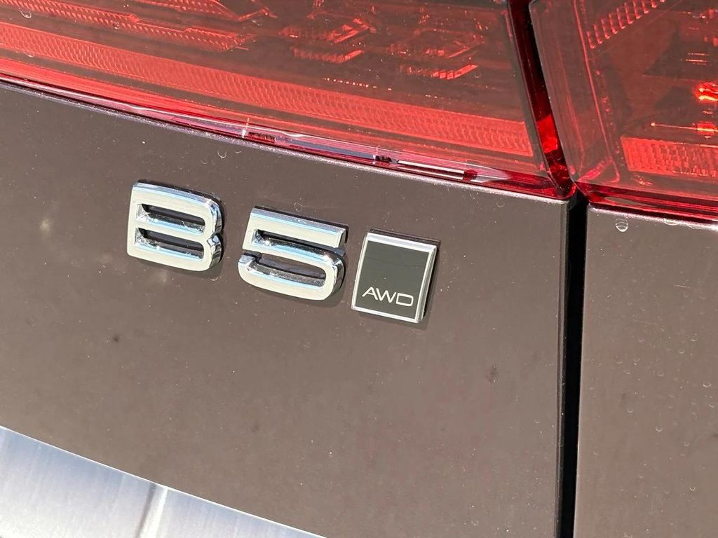 2026 Volvo XC60 B5 PLUS 照片 7