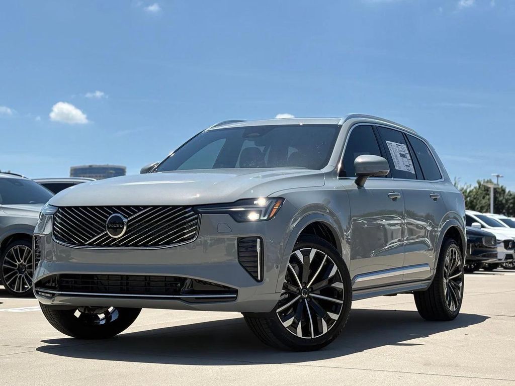 New 2026 Volvo XC90 B6 Plus 7-Seater