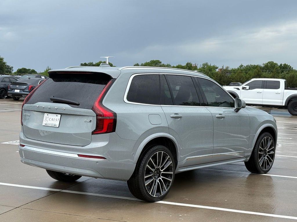 صورة 4 لـ 2026 Volvo XC90 B6 PLUS 6-SEATER