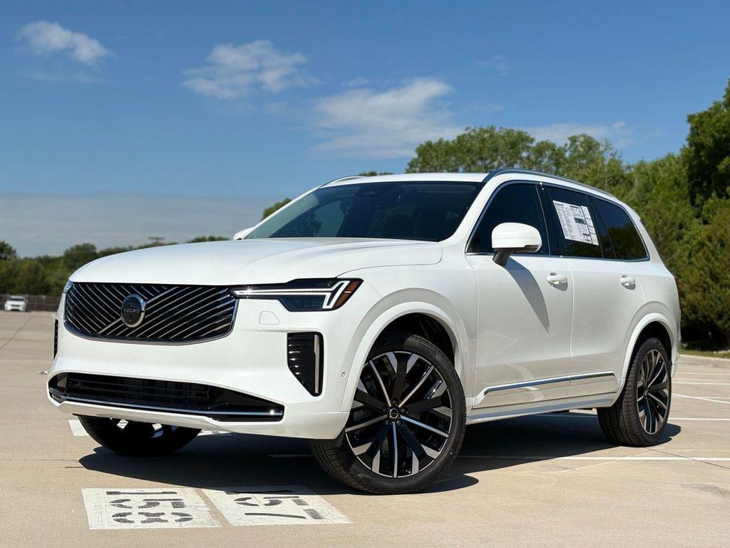 New 2026 Volvo XC90 B6 Plus 7-Seater