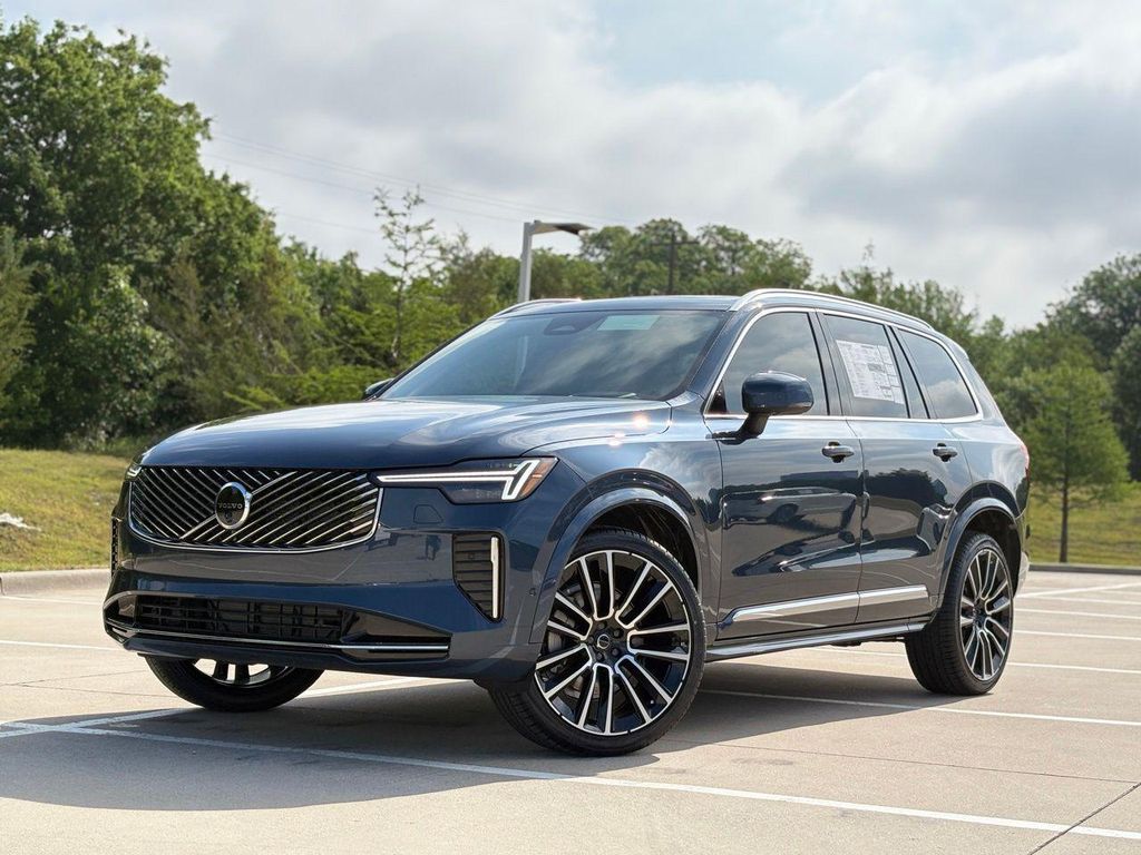 New 2026 Volvo XC90 B6 Ultra 6-Seater