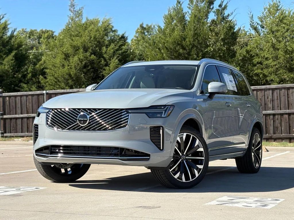 New 2026 Volvo XC90 B6 Ultra 7-Seater