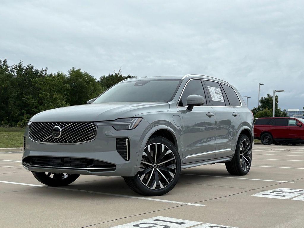 New 2026 Volvo XC90 Plug-In Hybrid T8 Ultra 7-Seater