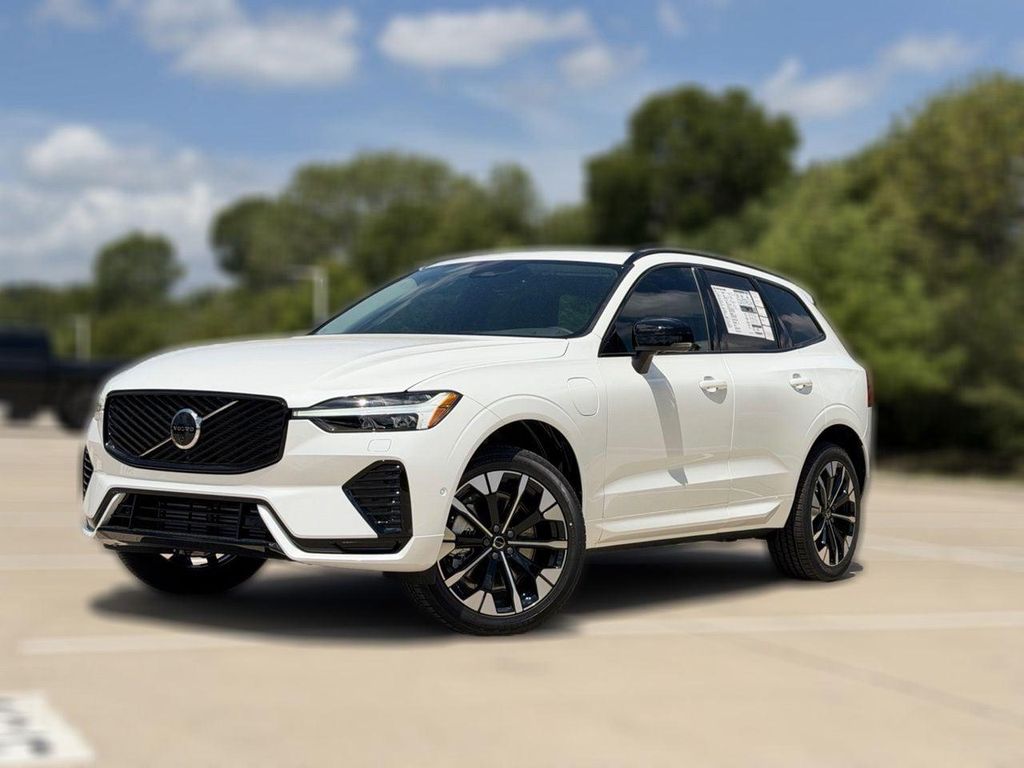 New 2026 Volvo XC60 Plug-In Hybrid T8 Plus