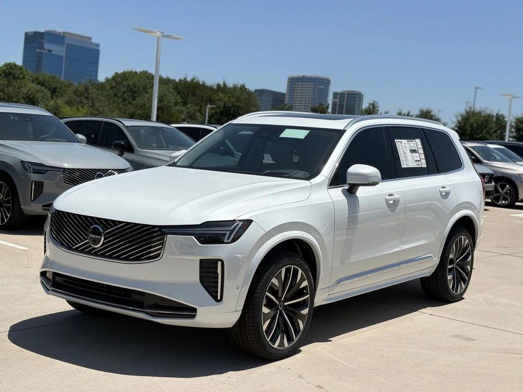 New 2026 Volvo XC90 B6 Ultra 7-Seater