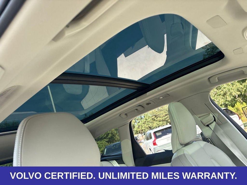 2026 Volvo XC60 B5 ULTRA 照片 14