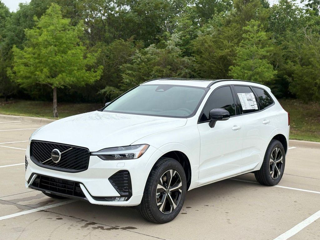 New 2026 Volvo XC60 B5 Core