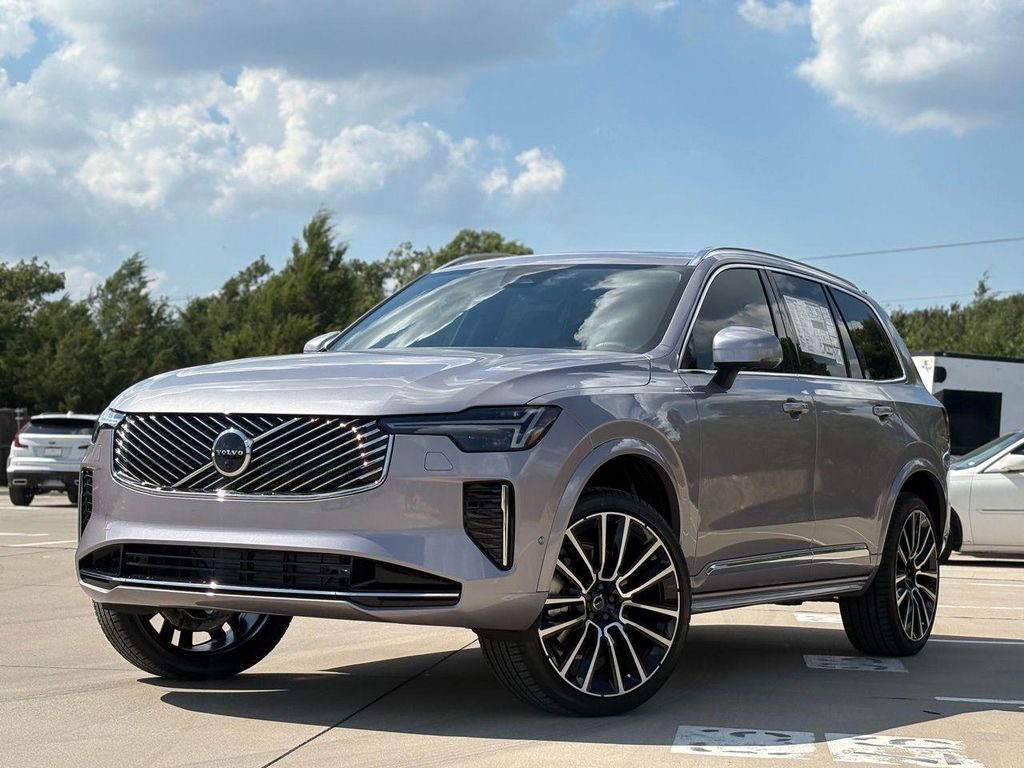 New 2026 Volvo XC90 B6 Plus 7-Seater