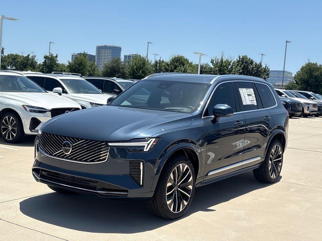 New 2026 Volvo XC90 Plug-In Hybrid T8 Ultra 7-Seater